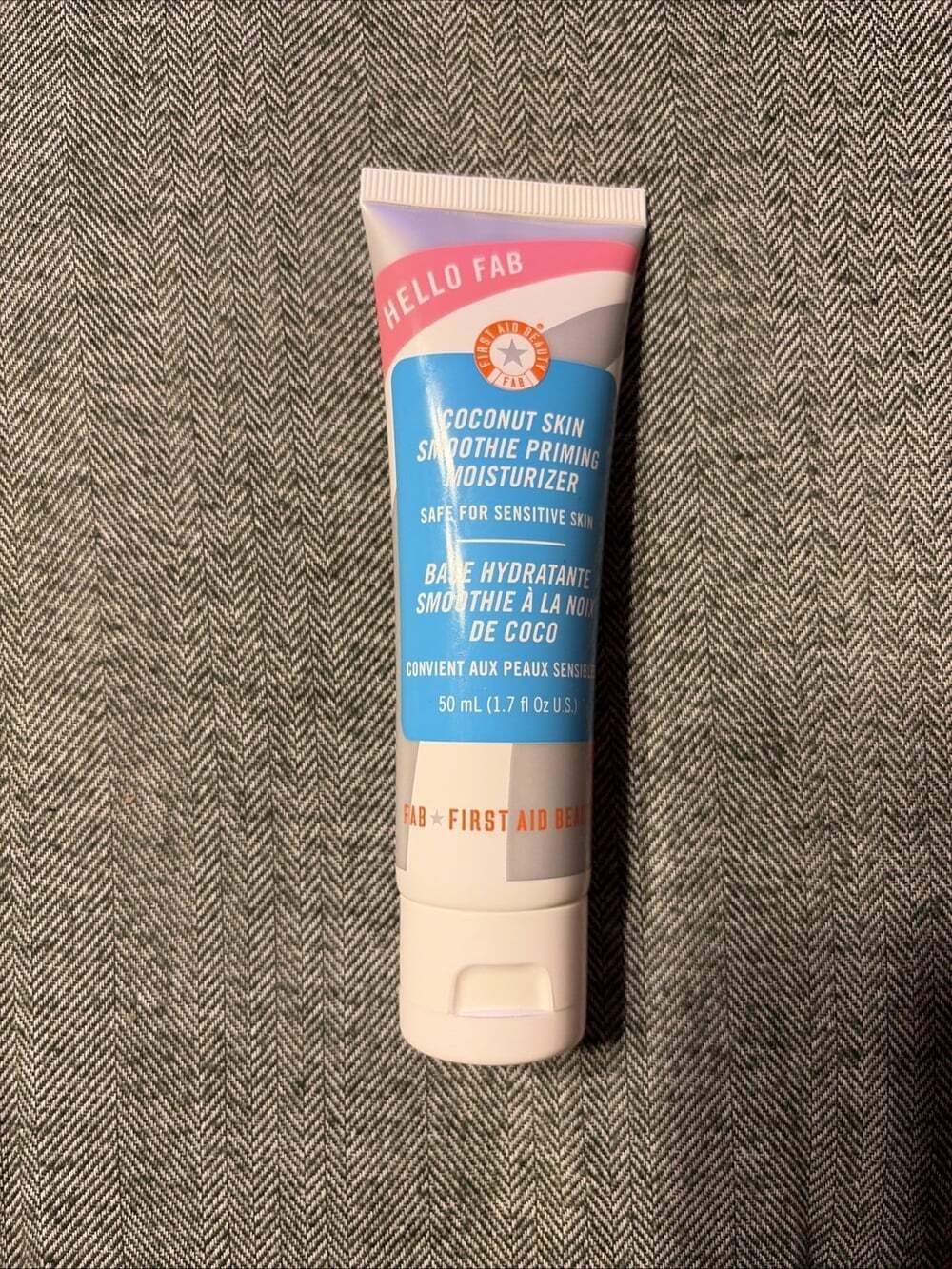 FIRST AID BEAUTY Hello Fab Coconut Skin Smoothie Priming Moisturizer 1.7 fl oz